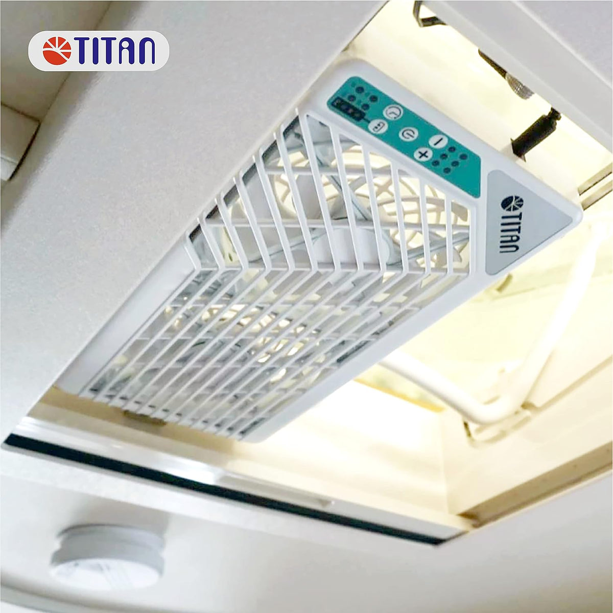 TITAN Leiser Dachventilator, 12 V Gleichstrom, 140 mm, doppelt, wendbar, Dachfensterventilator mit kabelloser Steuerung für Wohnmobil, Wohnmobil, TTC-