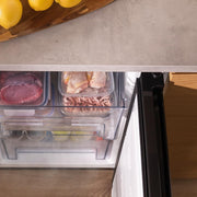 View Cecotec Congelador Vertical Sobremesa 97 L Bolero CoolMarket TF 97 Inox, Clase Energética E, Diseño compacto, Puerta reversible, 3 Cajones, Medidas image 5