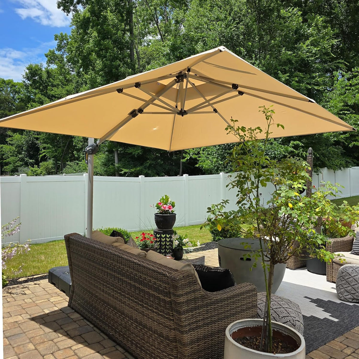 PURPLE LEAF Sonnenschirm 300 x 300 cm mit Schirmständer Ampelschirm Groß 360°Rotation Gartenschirm mit Kurbel, Marktschirm XXL Sonnenschutz UV50+,