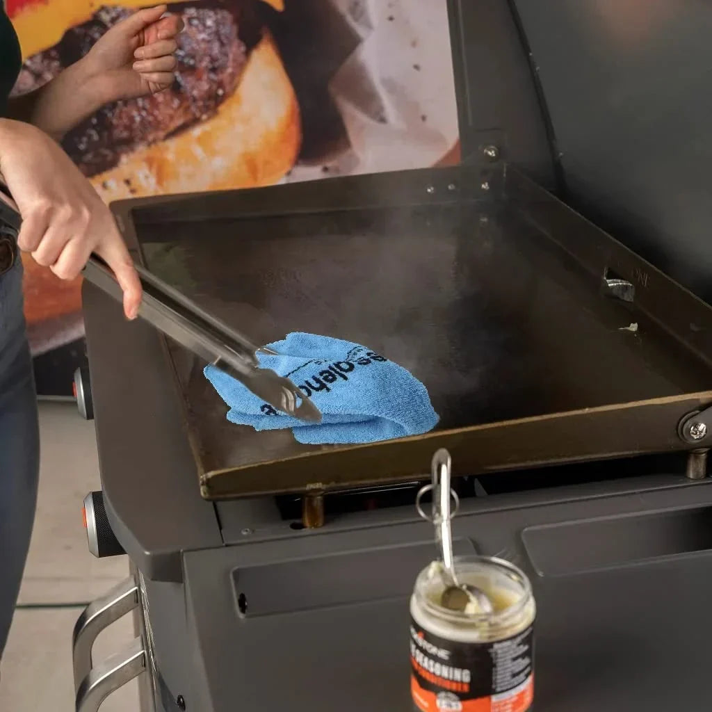 28 Inch Blackstone Griddle 2080 with Hood XL Griddle Original 3-Burner Outdoor Flat Top Grill, with Blackstone Griddle Accessories, Seasoning, and
