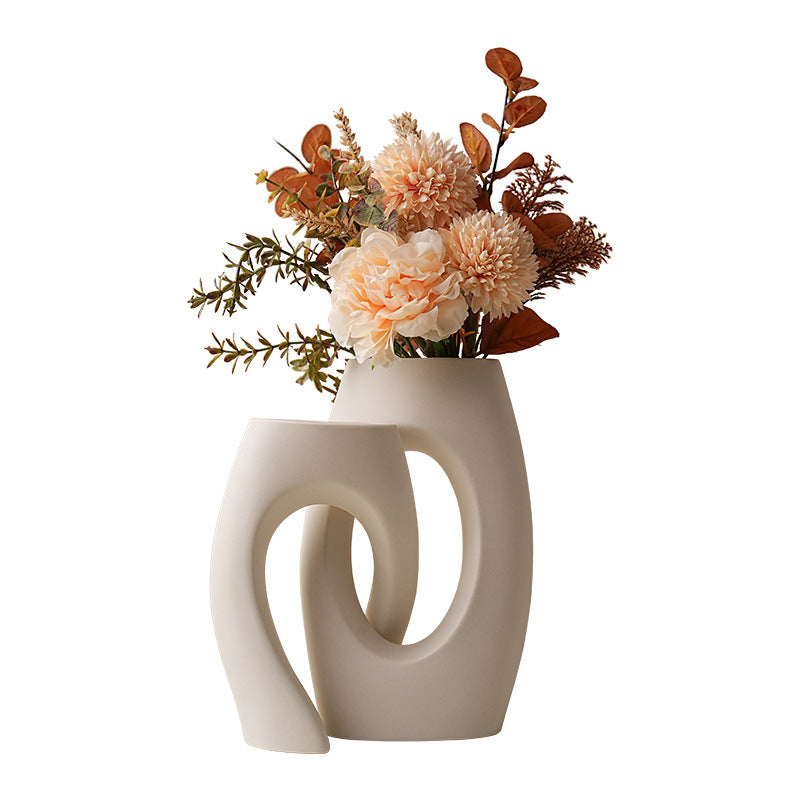 Modern Ceramic Interlocking Tube Decorative Vase for Tabletop Home Decor