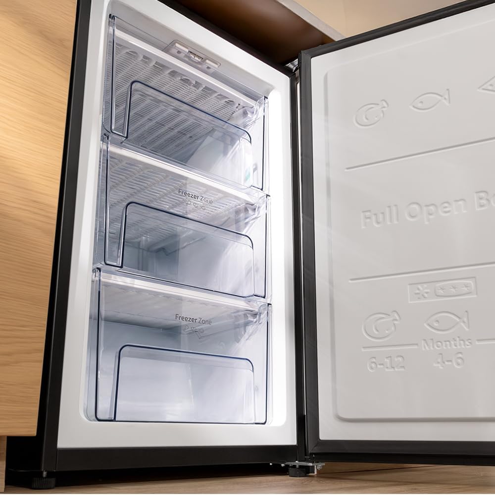 Cecotec Congelador Vertical Sobremesa 97 L Bolero CoolMarket TF 97 Inox, Clase Energética E, Diseño compacto, Puerta reversible, 3 Cajones, Medidas