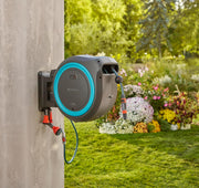 View Gardena Akku-Wand-Schlauchbox PowerRoll XL solo: Automatischer Schlauchaufroller mit 35 m Gartenschlauch, Schlauchführung und RollControll, image 5